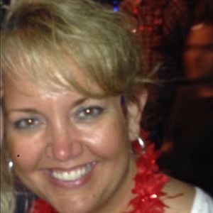 Meet your Posher, Suzanne